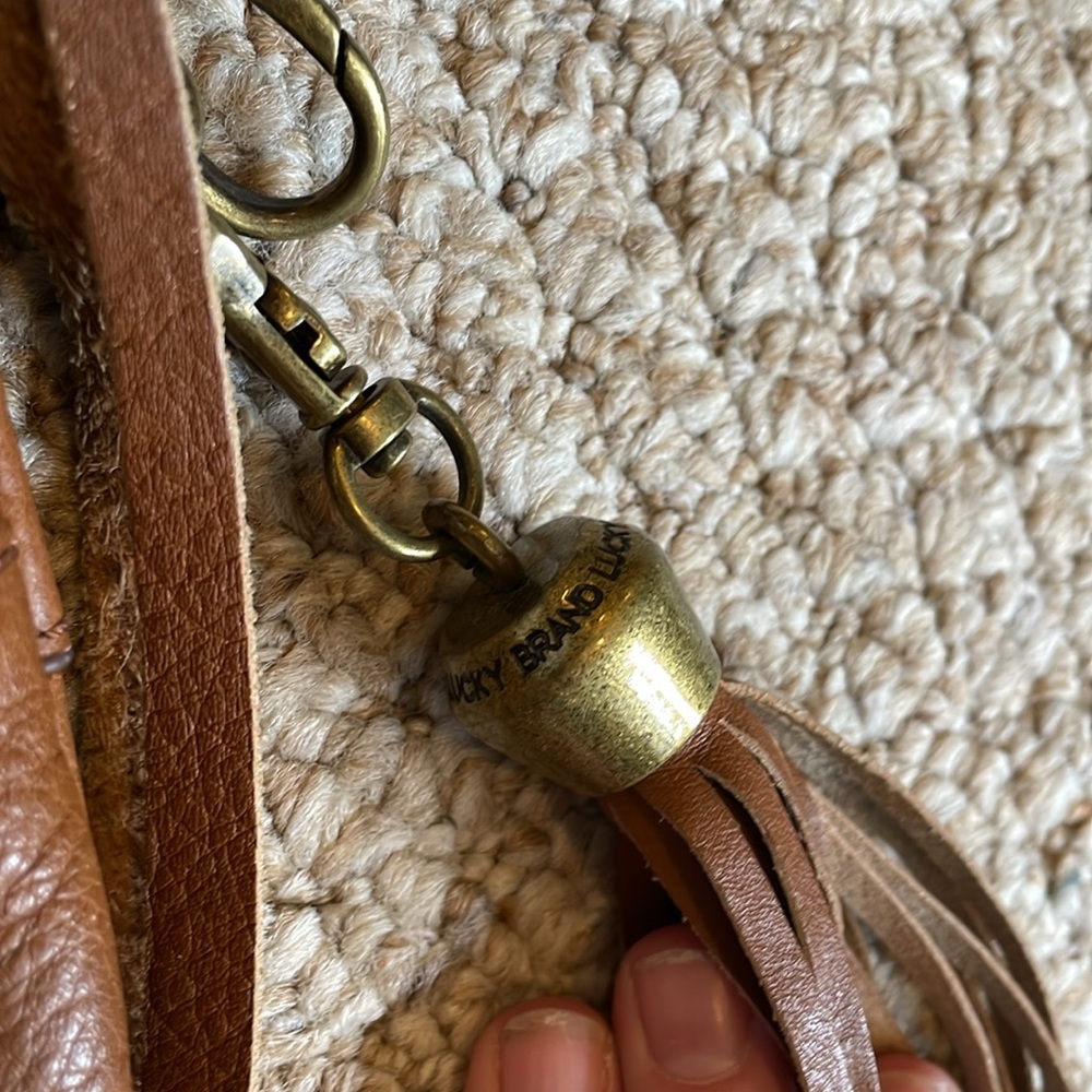 Lucky Brand cross-body - Picture 3 of 10